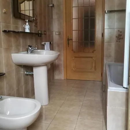 Holiday home Mizoun Paola Via Roma 9 Aisone